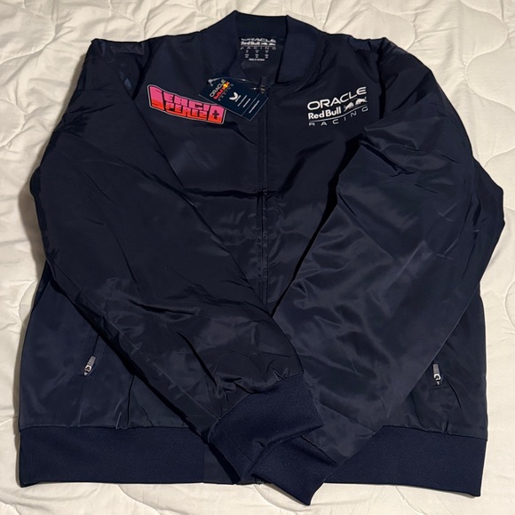 Oracle Red Bull Racing Jacket - Picture 6 of 7